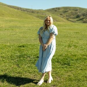 Meet your Posher, Emma